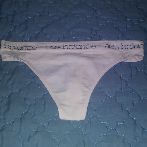 NEW BALANCE Panties Thong Color Tan, Size M - Picture 2 of 6